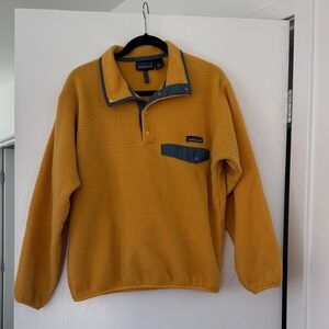 Patagonia Men's Mustard and Gray Fleece Sweater